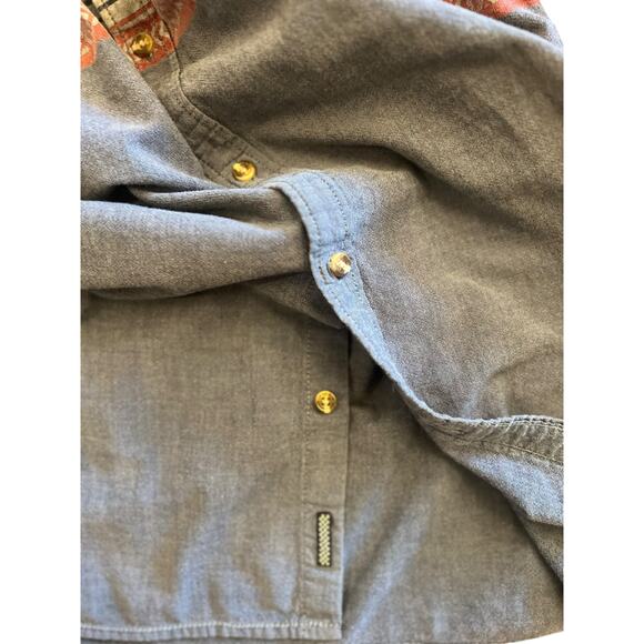 VANS MENS SHORT SLEEVE TAILORED FIT BUTTON DOWN CASUAL SHIRT AZTEC PATTERN - Picture 9 of 10